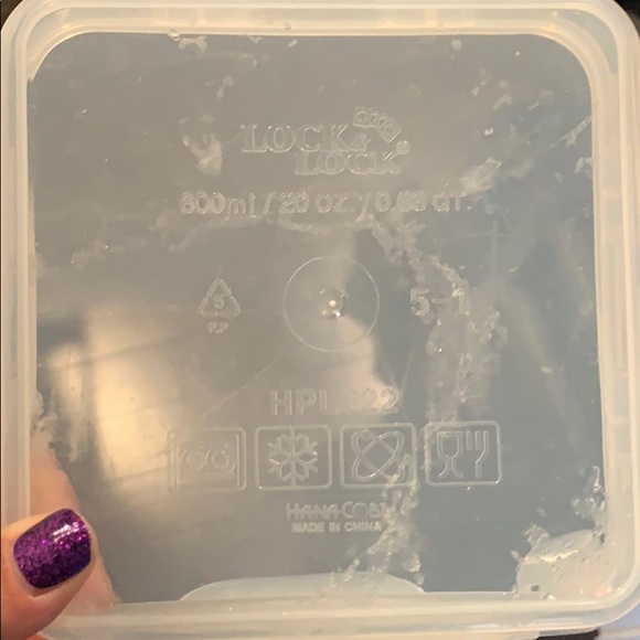 Lock and lock insulated cooler and sandwich box - Picture 6 of 6